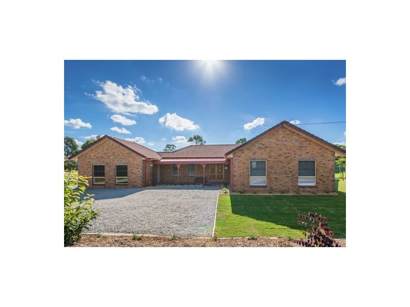 105 Morris Road, Elimbah QLD 4516