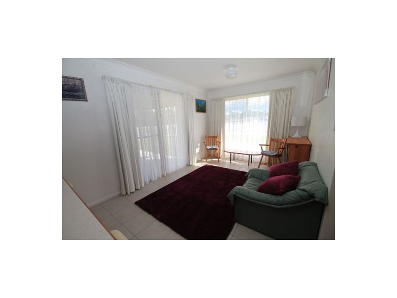 8 Arcadia Street, Upper Caboolture QLD 4510