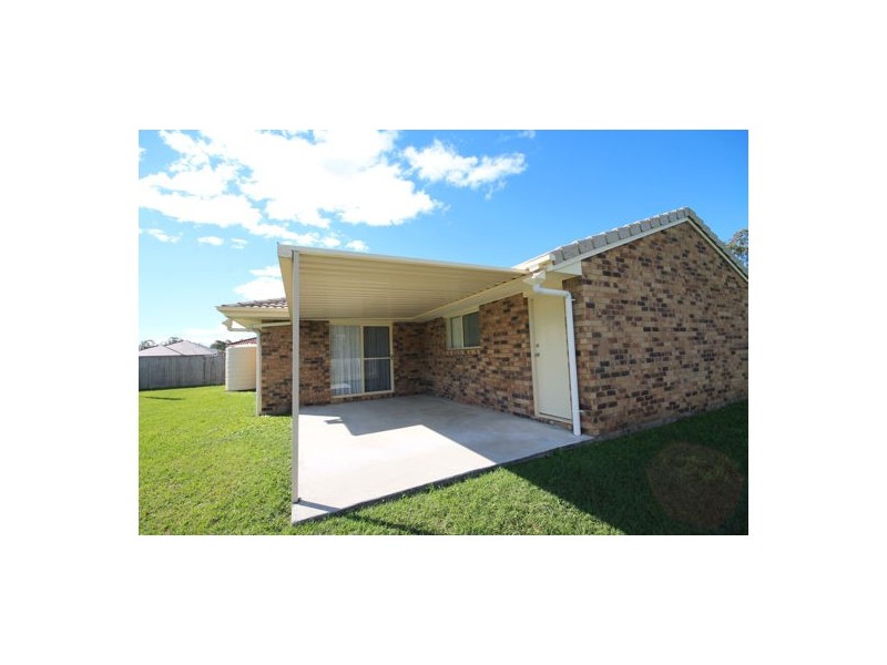 8 Arcadia Street, Upper Caboolture QLD 4510