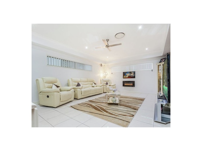 30 Eureka Ct, Wamuran QLD 4512