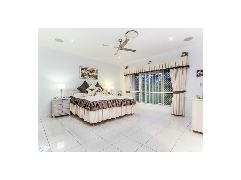 30 Eureka Ct, Wamuran QLD 4512