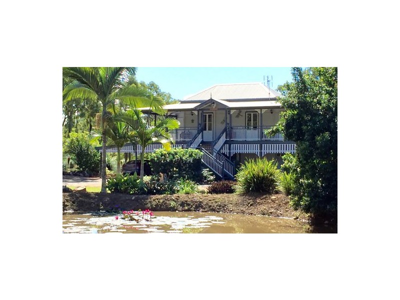 10 Lawson Street, Midge Point QLD 4799