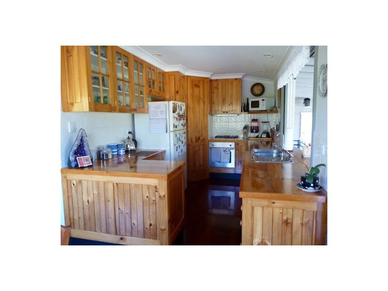 10 Lawson Street, Midge Point QLD 4799