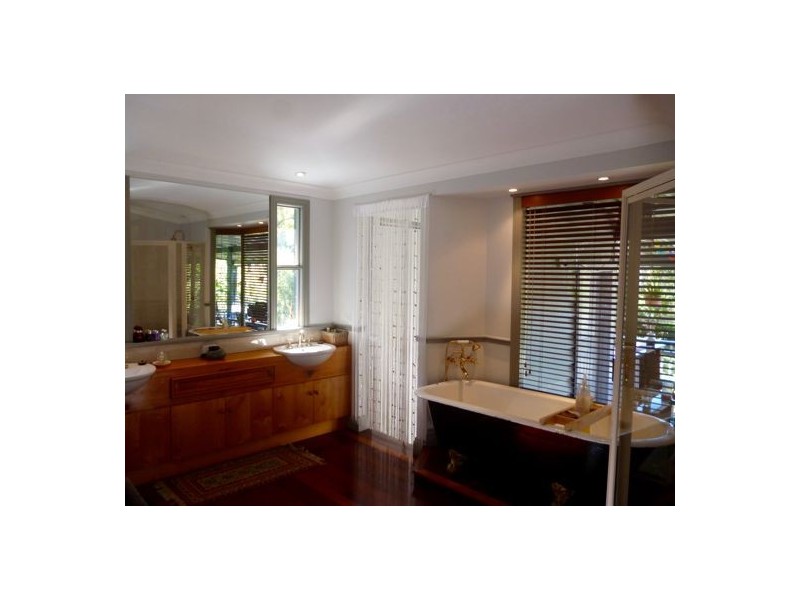 10 Lawson Street, Midge Point QLD 4799