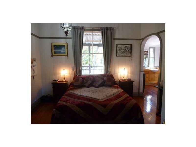 10 Lawson Street, Midge Point QLD 4799