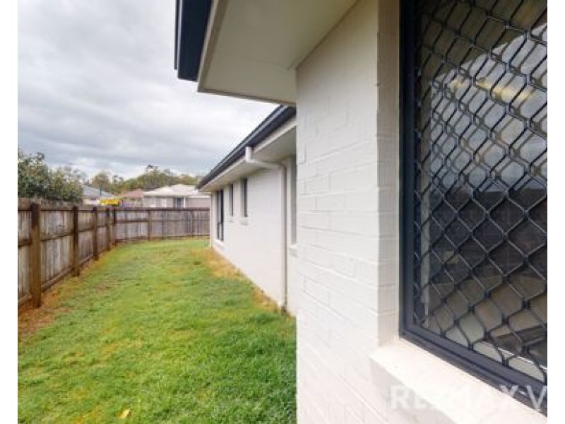 26A Pinegrove Street, Morayfield QLD 4506