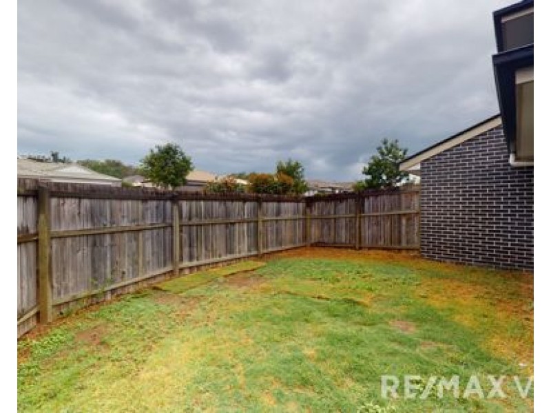 26A Pinegrove Street, Morayfield QLD 4506