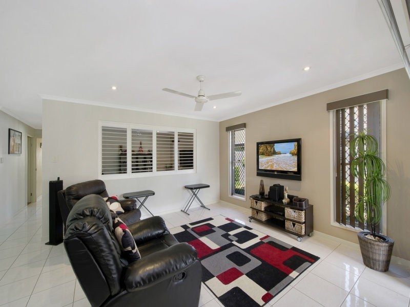 5 Crawford Street, Caboolture QLD 4510
