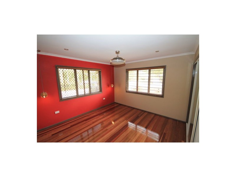 2 Blackwood Street, Morayfield QLD 4506