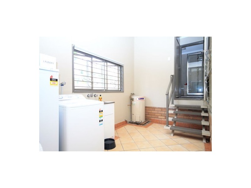 2 Blackwood Street, Morayfield QLD 4506