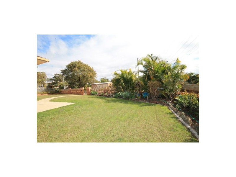 2 Blackwood Street, Morayfield QLD 4506