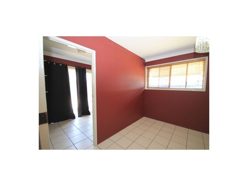 10 Blamey Court, Morayfield QLD 4506