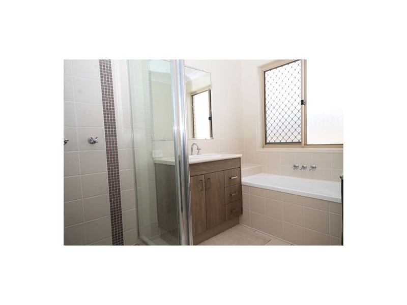10 Brigalow Court, Morayfield QLD 4506