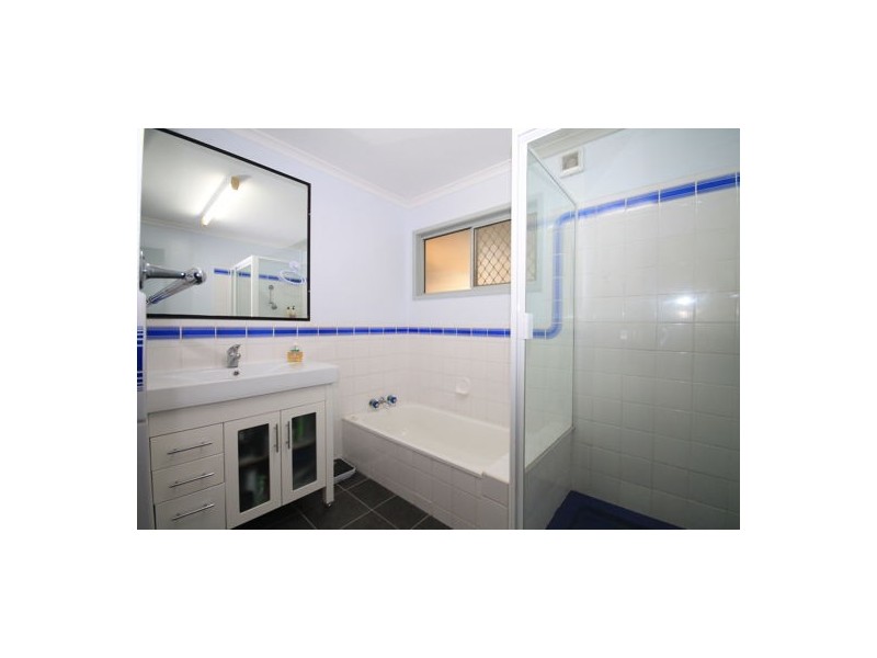 6 Sherwood Street, Morayfield QLD 4506