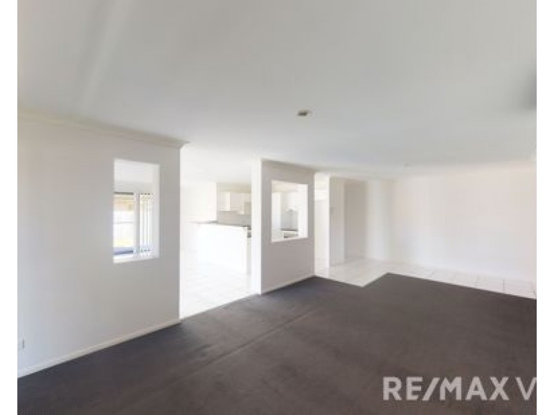 20 Pauls Road, Upper Caboolture QLD 4510