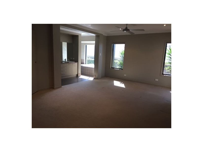 38 Blackall Road, Murrumba Downs QLD 4503