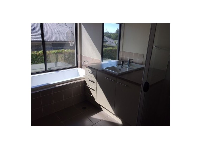 38 Blackall Road, Murrumba Downs QLD 4503