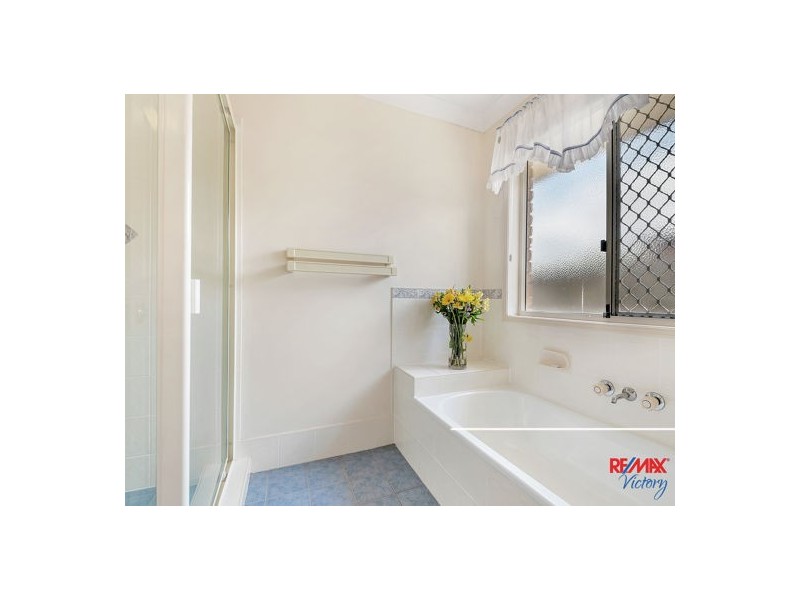 8 Keneally Court, Morayfield QLD 4506