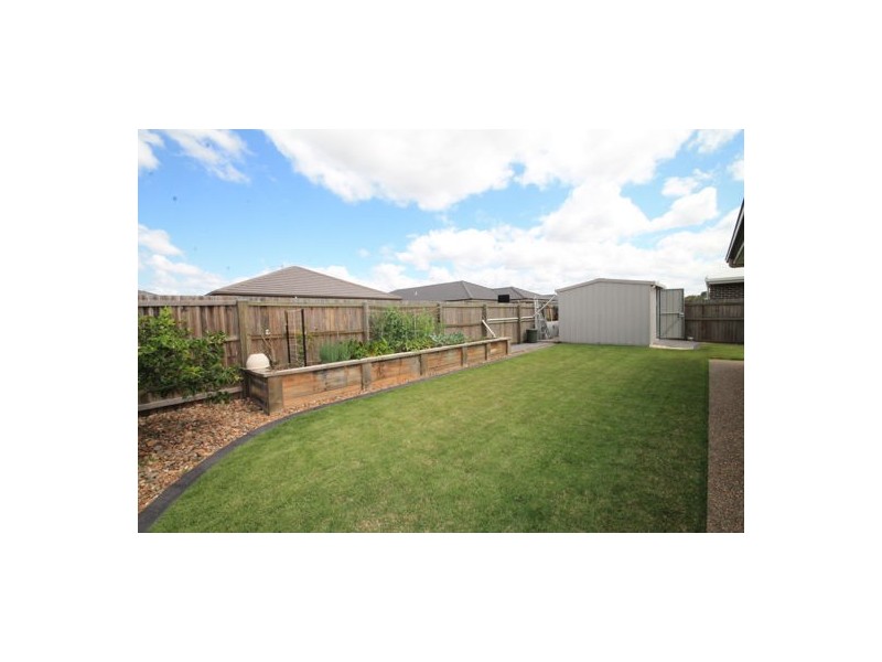 14 Waterbird Crescent, Caboolture QLD 4510