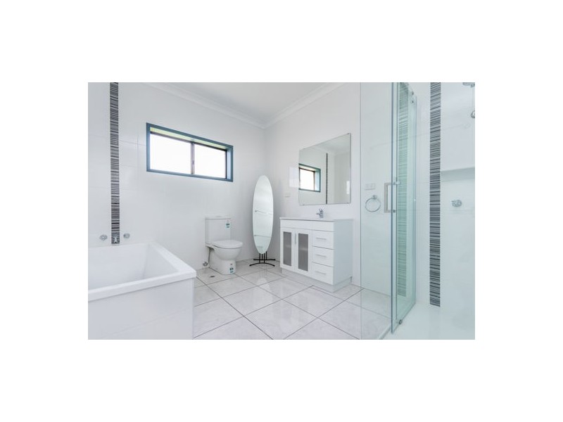 6-8 Bryant Street, Beachmere QLD 4510