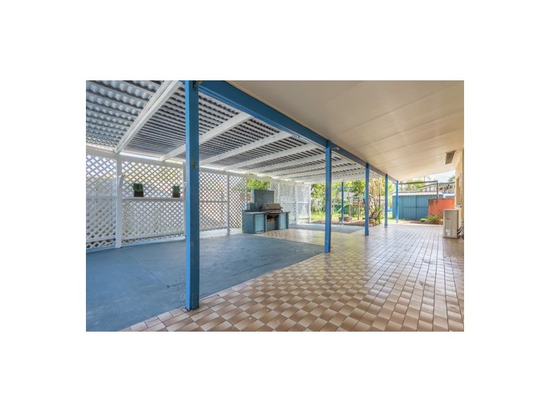 6-8 Bryant Street, Beachmere QLD 4510