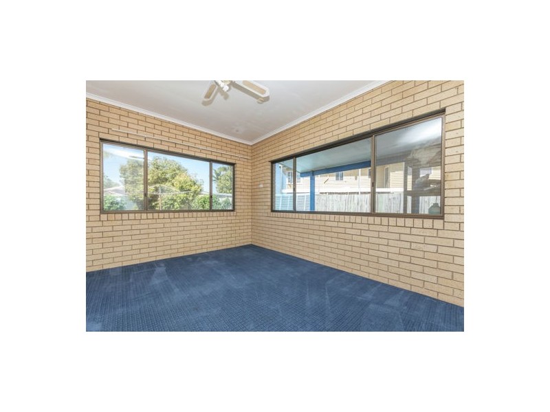 6-8 Bryant Street, Beachmere QLD 4510