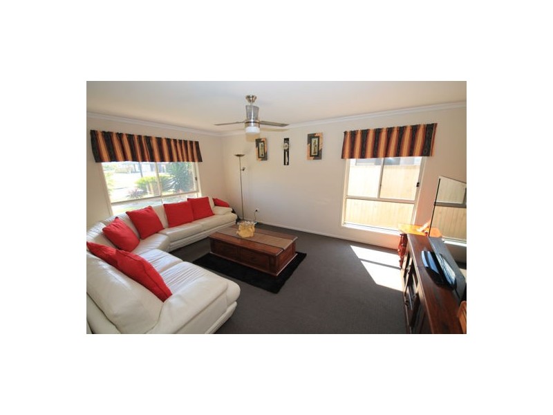 34 Hopkins Chase, Caboolture QLD 4510