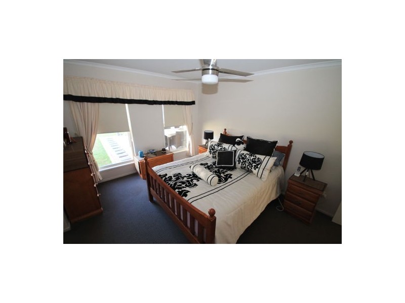 34 Hopkins Chase, Caboolture QLD 4510