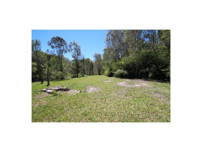 35 Kelmor Court, Elimbah QLD 4516