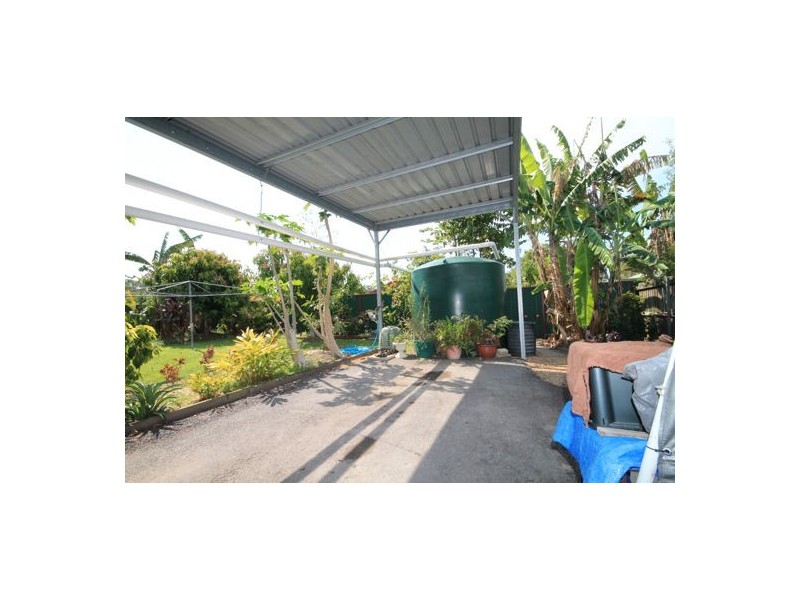 2/4 Lyndal Court, Morayfield QLD 4506