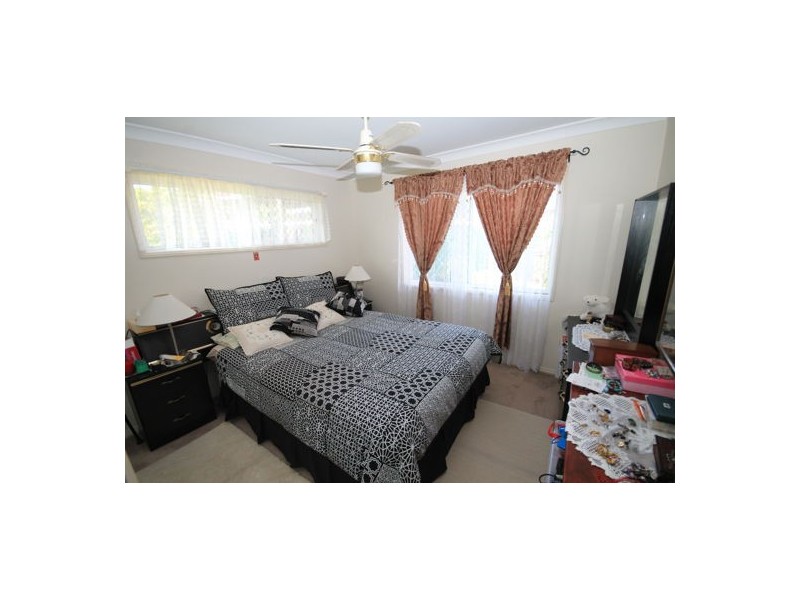 2/4 Lyndal Court, Morayfield QLD 4506