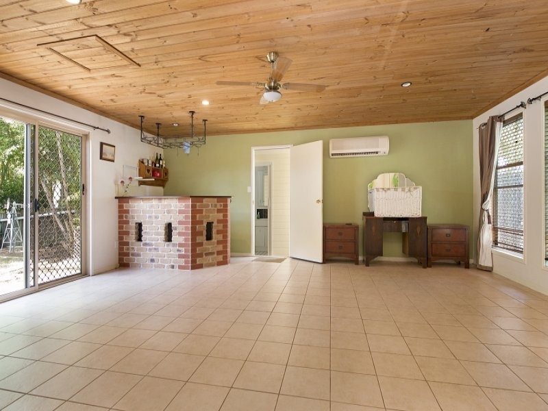 8-10 Chardonnay Court, Morayfield QLD 4506