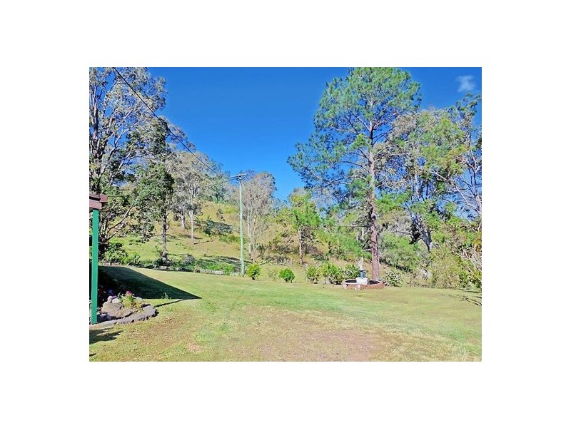 276 Forest Hills Dr, Morayfield QLD 4506