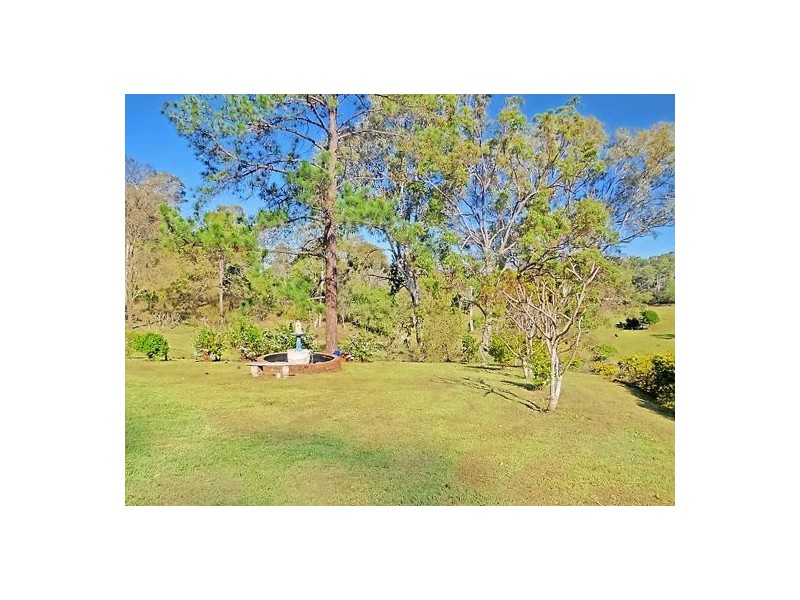 276 Forest Hills Dr, Morayfield QLD 4506