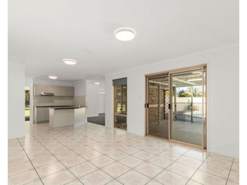 21-23 Bade Crescent, Elimbah QLD 4516