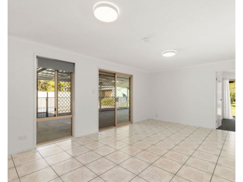 21-23 Bade Crescent, Elimbah QLD 4516