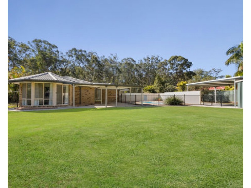 21-23 Bade Crescent, Elimbah QLD 4516