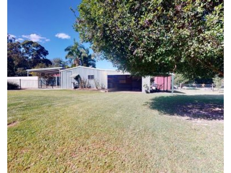 21-23 Bade Crescent, Elimbah QLD 4516