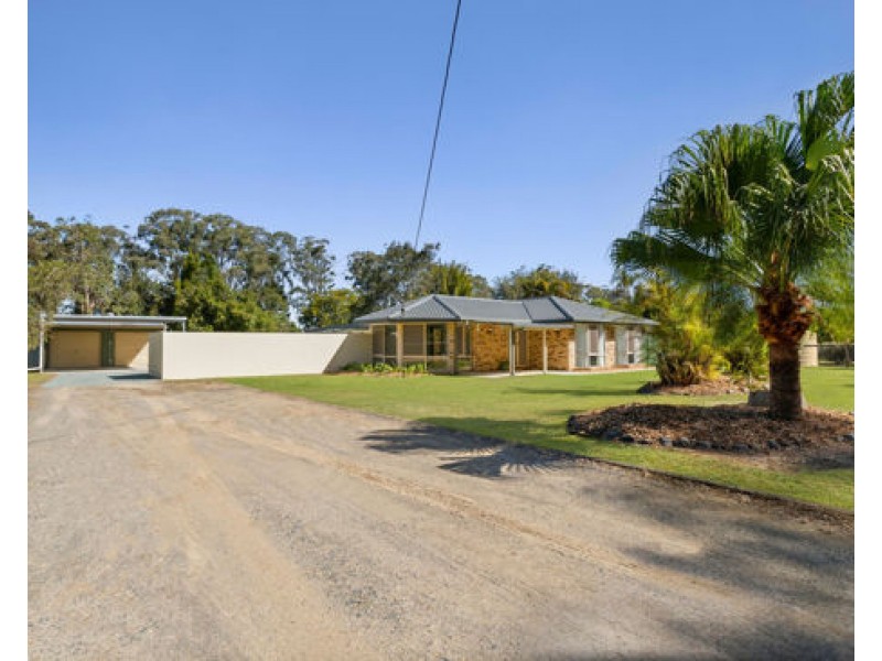 21-23 Bade Crescent, Elimbah QLD 4516