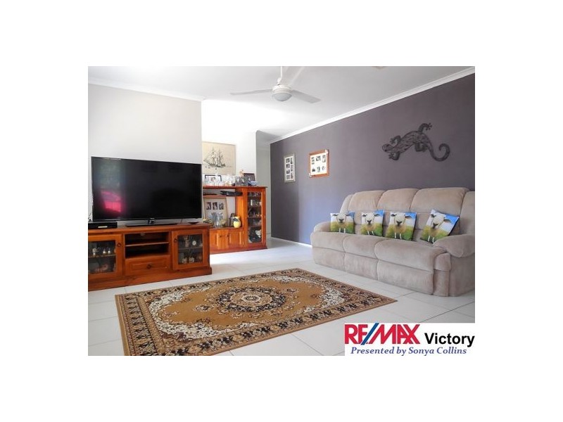 22 Egan Ave, Beachmere QLD 4510