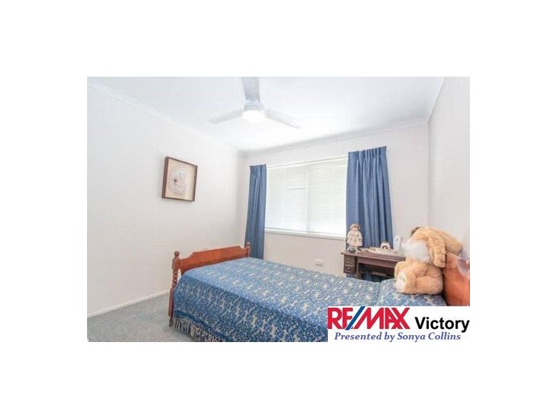 22 Egan Ave, Beachmere QLD 4510