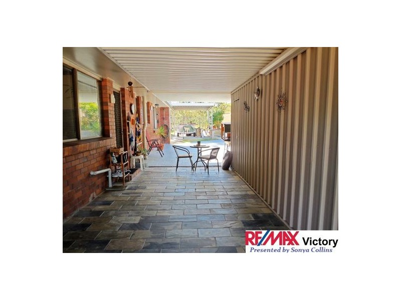 22 Egan Ave, Beachmere QLD 4510