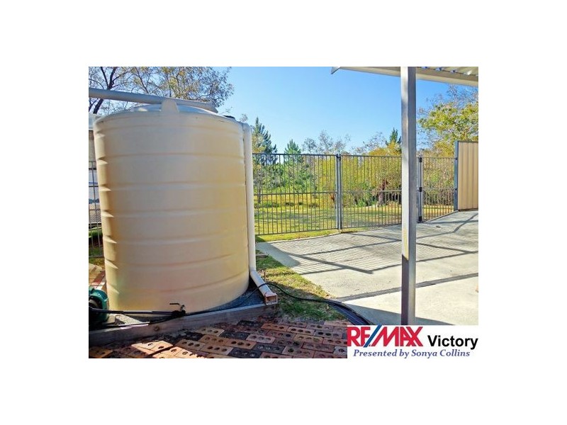 22 Egan Ave, Beachmere QLD 4510