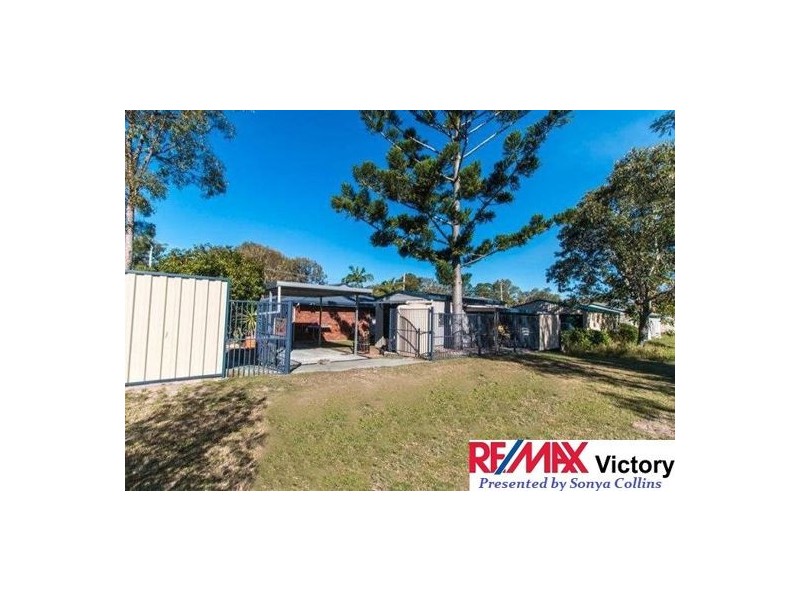 22 Egan Ave, Beachmere QLD 4510