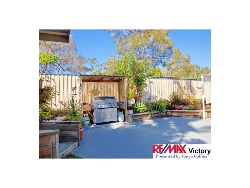 22 Egan Ave, Beachmere QLD 4510