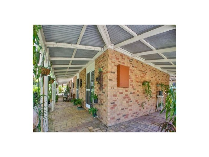 108 Wallace Road, Beachmere QLD 4510