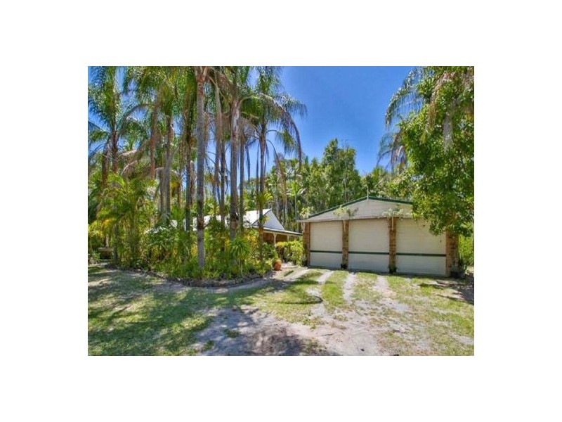 108 Wallace Road, Beachmere QLD 4510
