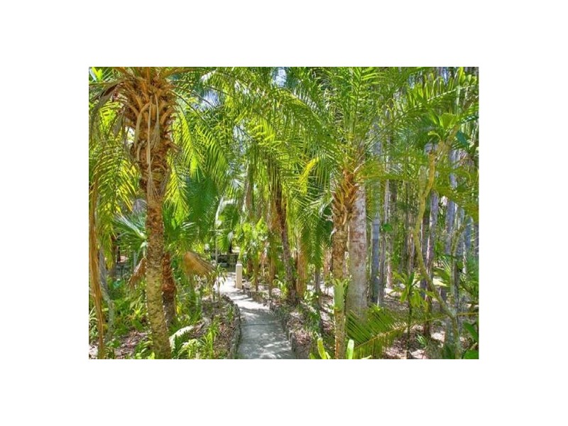 108 Wallace Road, Beachmere QLD 4510