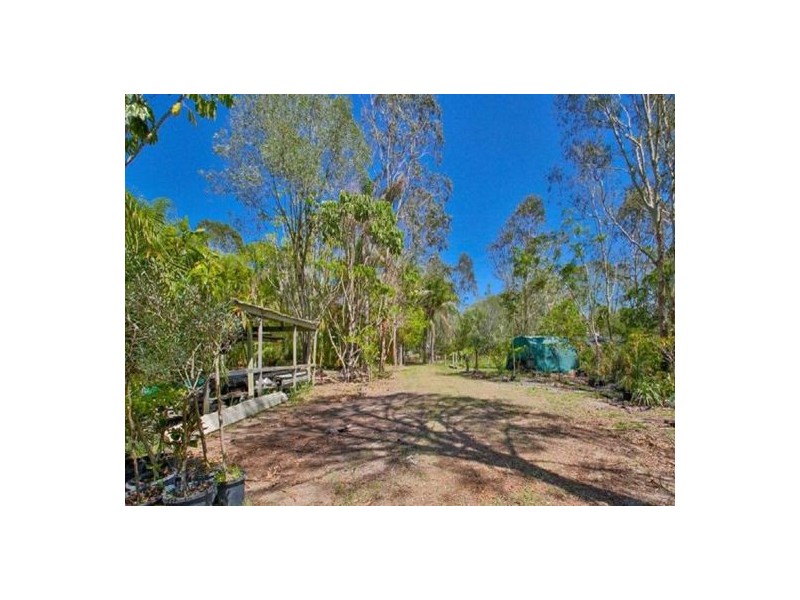 108 Wallace Road, Beachmere QLD 4510