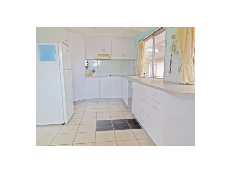 20 Bernborough Way, Ningi QLD 4511